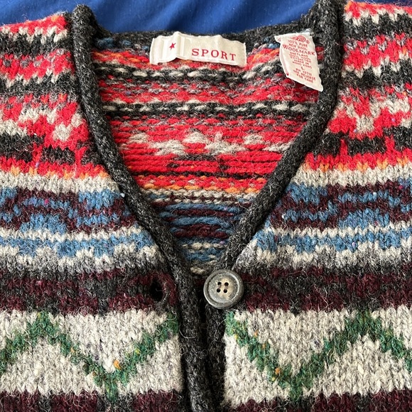 Classic Shetland wool cardigan from Lord and Taylor L. - Picture 7 of 7